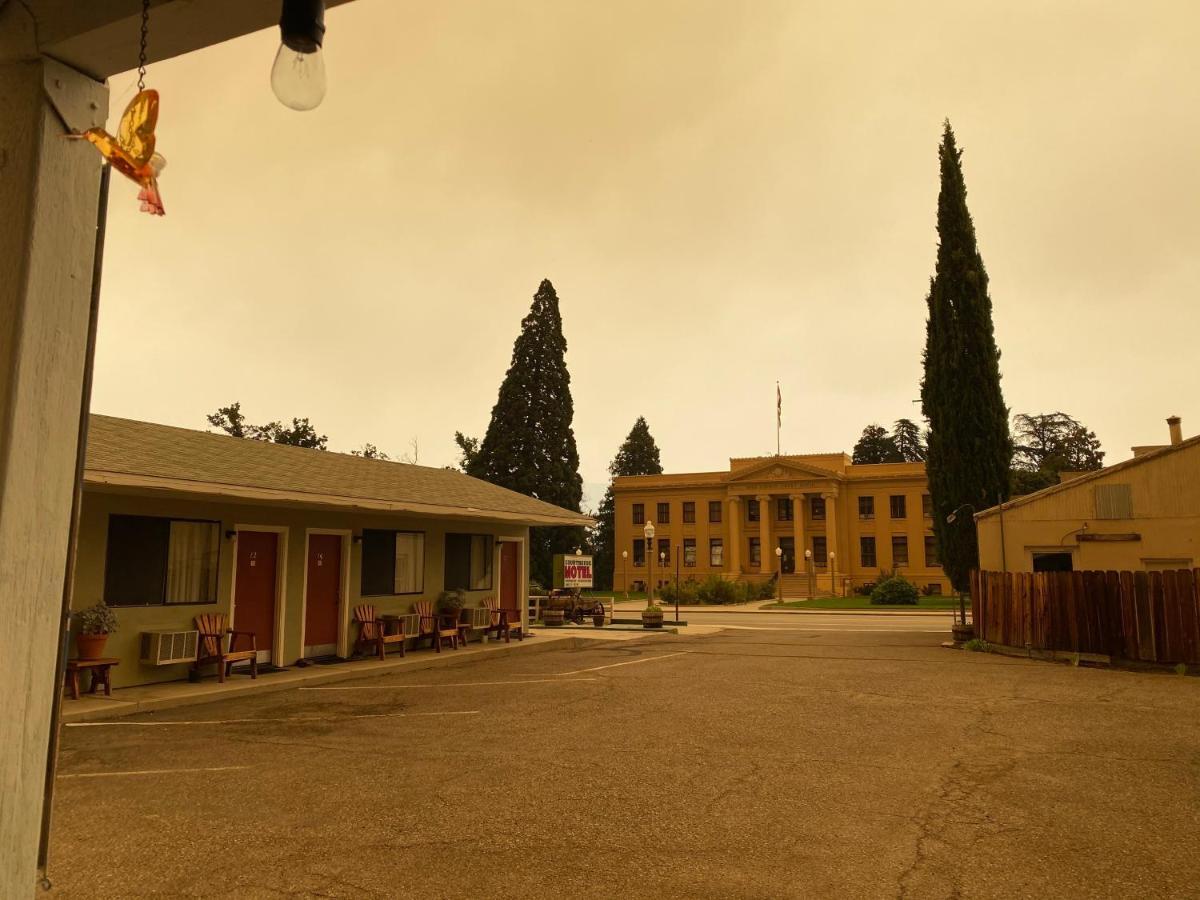 Independence Courthouse Motel Extérieur photo